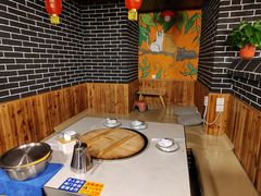 -小火炕铁锅炖鱼