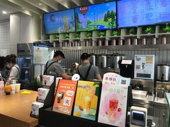 -CoCo都可(湖滨银泰店B区店)