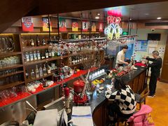 零售区-申德勒加油站西餐厅Schindlers Tankstelle(上海外滩店)