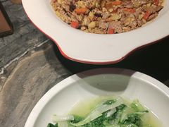 -湘力力小院·鱼汤泡饭(枫林路店)