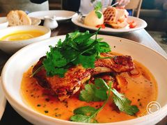 -ROAST coffee & eatery