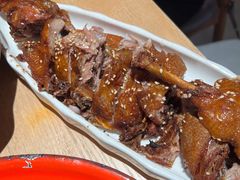 甜皮鸭-川堂风·跷脚牛肉·乐山爆炒(宝山日月光店)