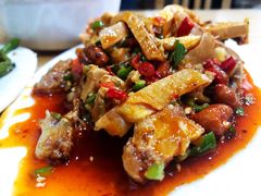 -雷祖芳老妈蹄花店