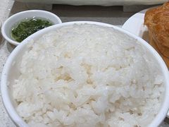 -香港新发烧腊茶餐厅(水围店)