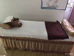 -龙脊堂龙氏推拿 整脊(陆家浜店)