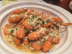 -肥肥虾庄·金牌油焖大虾(汉街SKP店)
