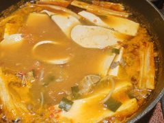苗岭红酸汤-旺福·贵州酸汤牛肉火锅(陆悦天地店)