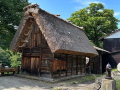 -白川乡与五箇山的合掌构造村落