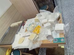 -财兜兜大黄山小馄饨