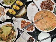 -皇城根·烤鸭·鱼头·家常菜(欧亚大观乐活城店)