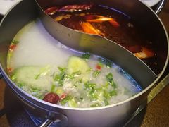 鸳鸯锅-重庆小天鹅火锅(长清店)