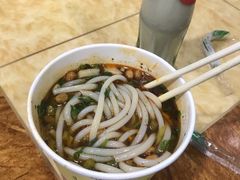 -覃肥叔桂林米粉(粮道街店)