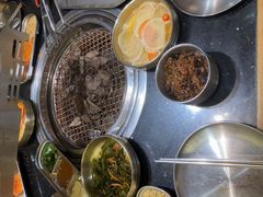 -韩烧牛中牛·甄选黑牛烤肉(黑金店)