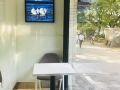 用餐区-好利来(北新桥店)