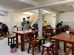 大堂-宝瑞门钉肉饼店