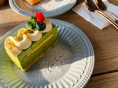 阿玛蕾娜野樱桃开心果慕斯-Vanillacafe香草咖啡(银海大世界店)
