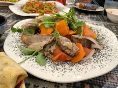 手抓羊肉-新疆伊宁远征餐厅