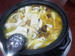 -菌之家·专业纯野生菌火锅·特色炒菌