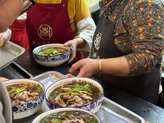 -镇南锅盖面馆(解放路店)