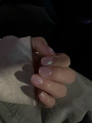 -艾薇美甲美睫