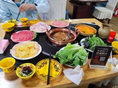 -银同牦牛肉火锅