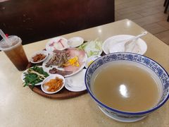-桥香园云南过桥米线(金马碧鸡店)