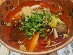 -成都你六姐·牛肉冒菜(长泰广场店)