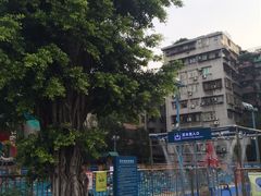 -矿泉游泳场