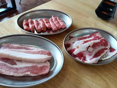 -牛信亭韩国料理·炭火烤肉(紫藤路店)