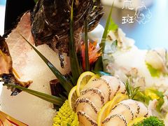 -鼎泰亨·海鲜牛肉餐厅(滨江店)