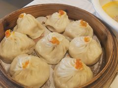 蟹粉小笼包-上海年代·浙菜家烧·小海鲜(水上东路店)