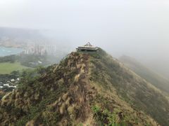 -钻石头山