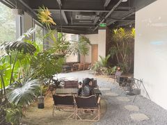 -J Create城市露营咖啡·简餐·宠物(上海动物园店)