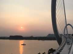 -南京眼步行桥