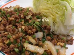 炒猪肉嘎抛-迷你椰·泰式大排档(共康店)