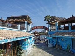 -亚龙湾亚泰商业街