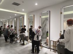 点击看大图 -3AM HAIR SALON烫发染发接发