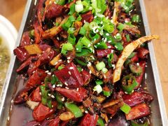 -石磨豆花家常菜·牦牛排土火锅