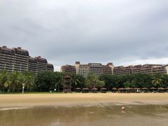 -三亚湾海居铂尔曼度假酒店