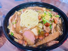 -阿芬卤面(花巷店)
