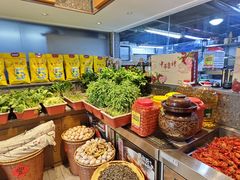 -呷湘厨·鱼汤捞饭·剁椒鱼头·辣椒炒肉(国家会展中心店)