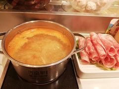 -百品聚旋转火锅(号外店)