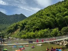 -虎啸峡漂流