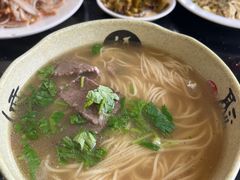 -十二忠手拉面(五福店)