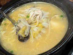 -蚝堡海鲜·威海菜·海肠捞饭·烧烤·亚洲吃蚝公司(幸福门店)