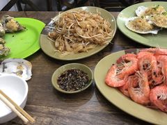 蒜蓉烧生蚝-贞姨美食·老字号海鲜大排档