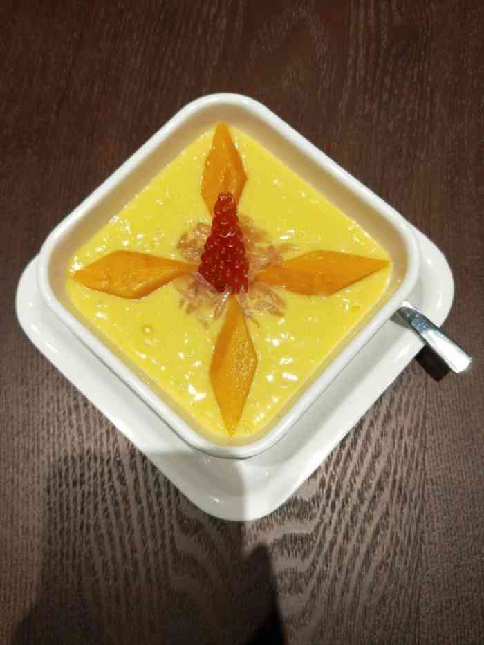 老港记甜品-"「香芒班戟」「贵妃杨枝甘露」「草莓芒果慕.