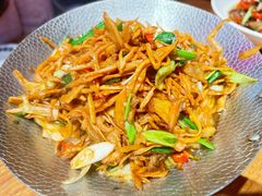 -老板恋上鱼(恒隆广场店)