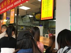 等位区-鲍师傅糕点(春熙路店)