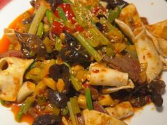 -麻六记(凤凰汇店)